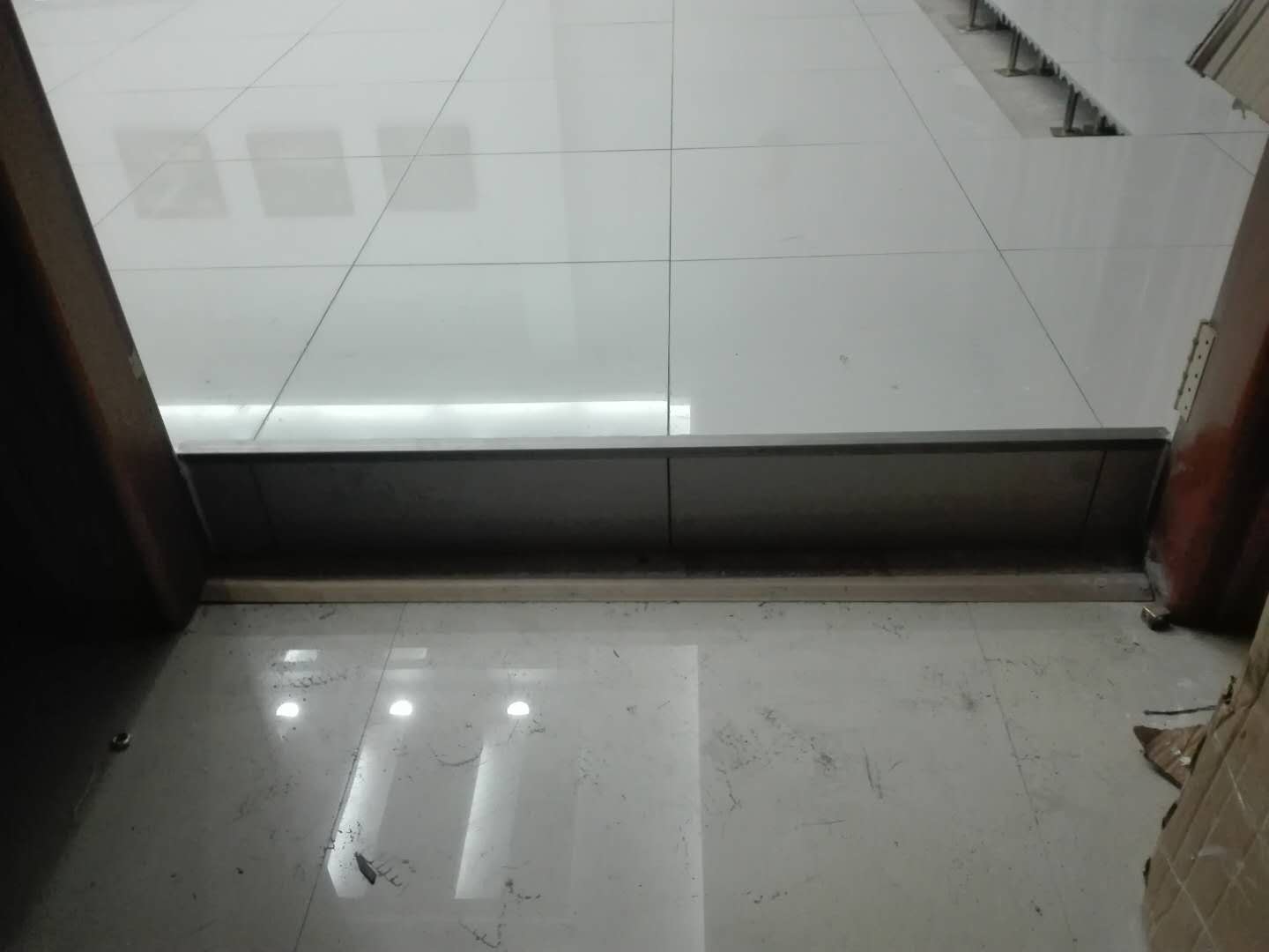 2017_11_02_19_05_IMG_8024 防靜電地板安裝擺放示意圖